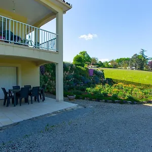superbe-appartement-avec-terrasse-et-vue-degagee.midi-pyreneeshotels.com/